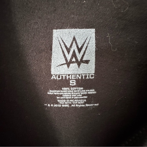 WWE Roman Reigns “One Versus All” T-Shirt – Size Small - Picture 3 of 5